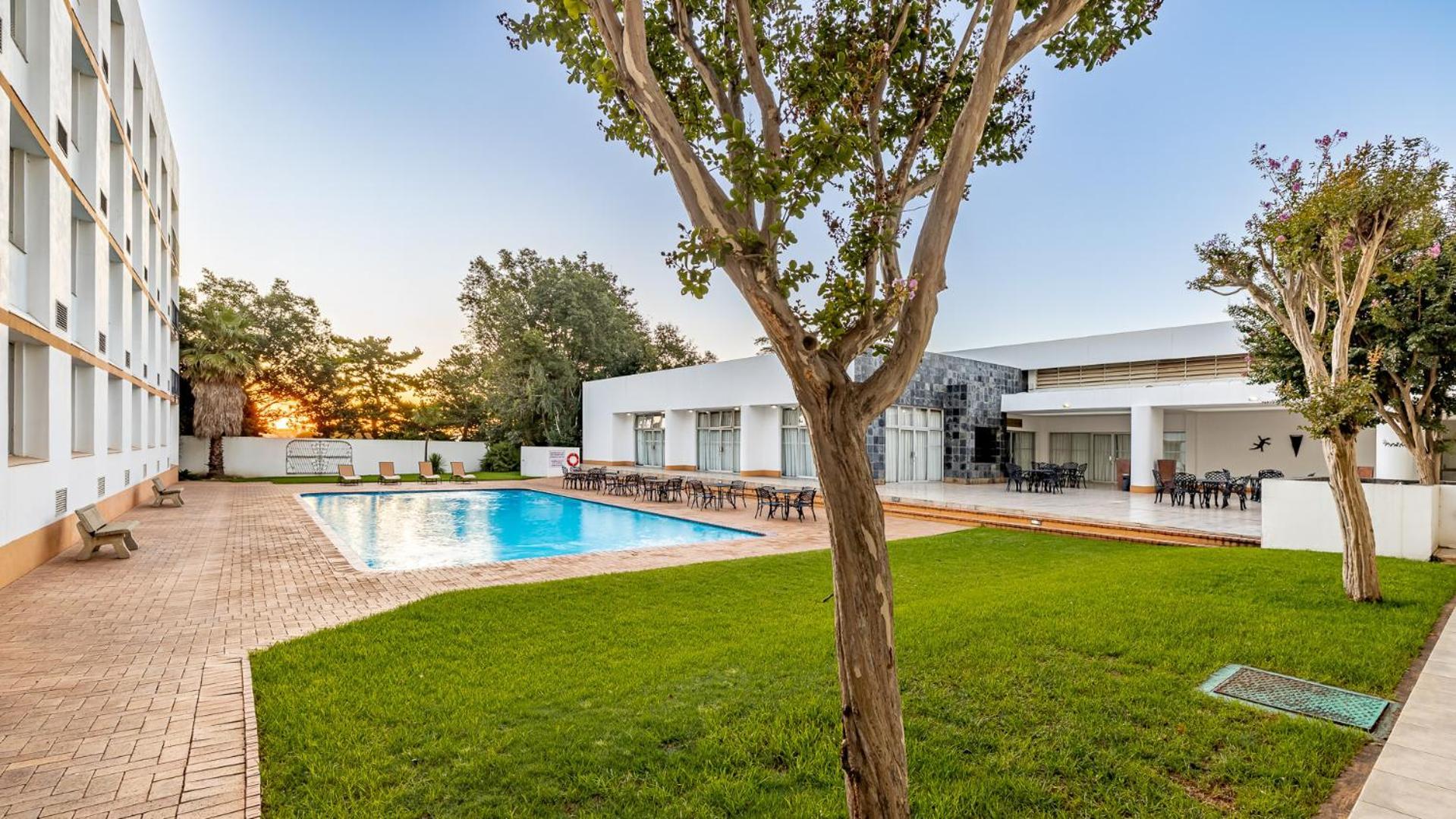 African Sky Ermelo Inn Εξωτερικό φωτογραφία