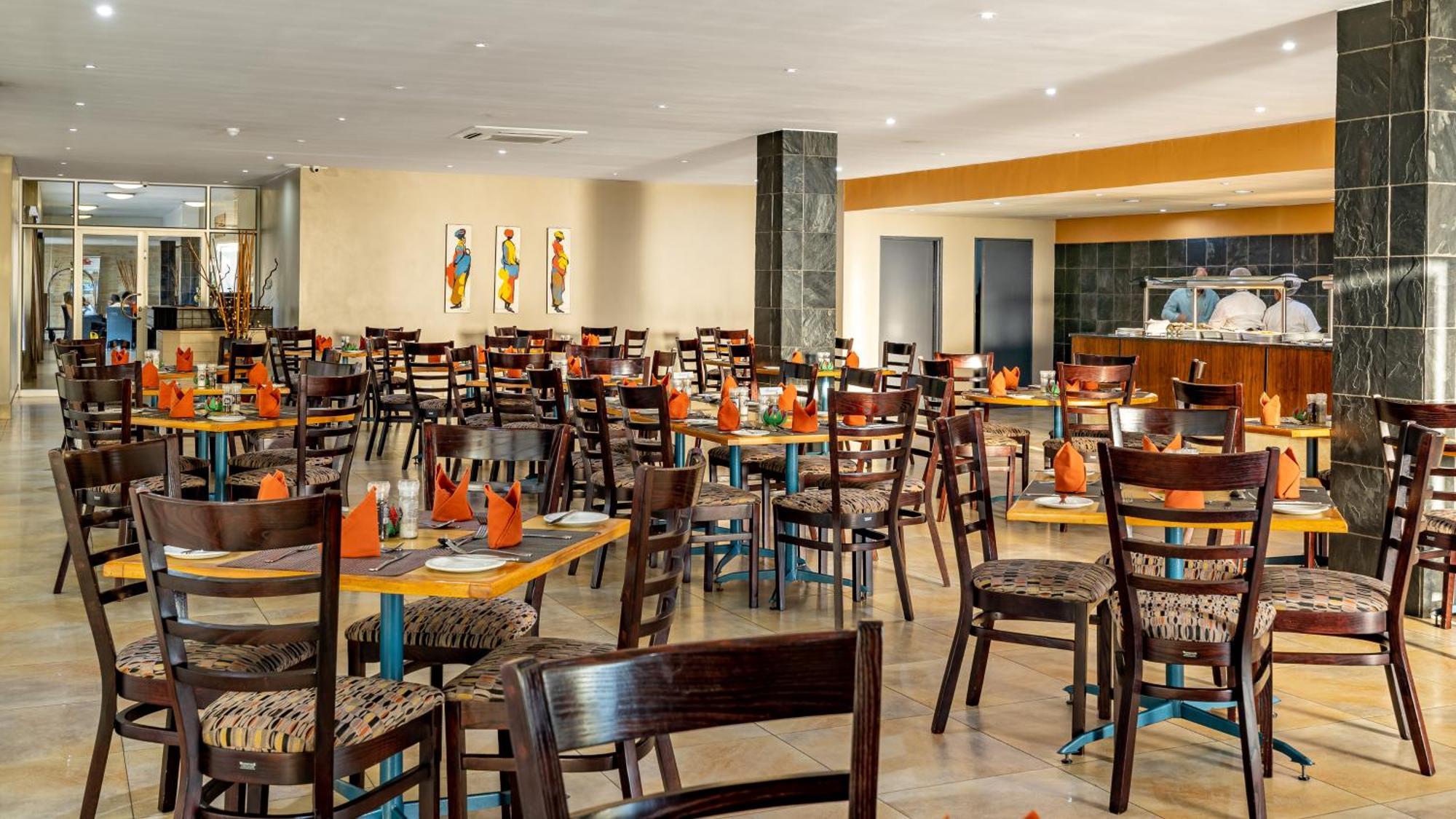 African Sky Ermelo Inn Εξωτερικό φωτογραφία